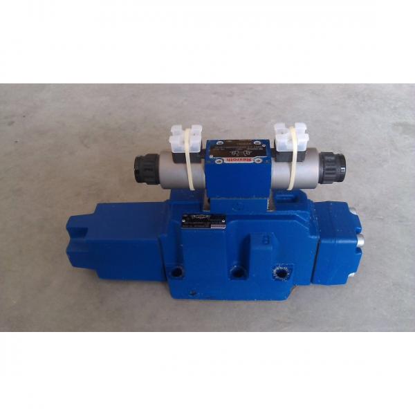 REXROTH 4WE 10 C3X/OFCG24N9K4 R900500925 Directional spool valves #2 image